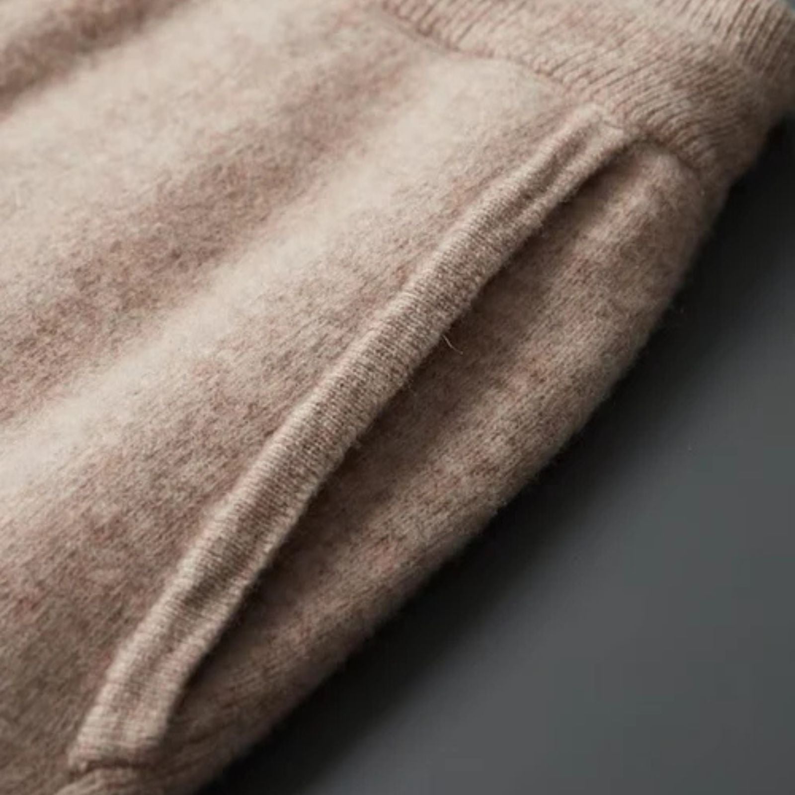 The Verona Merino Wool Savro Set