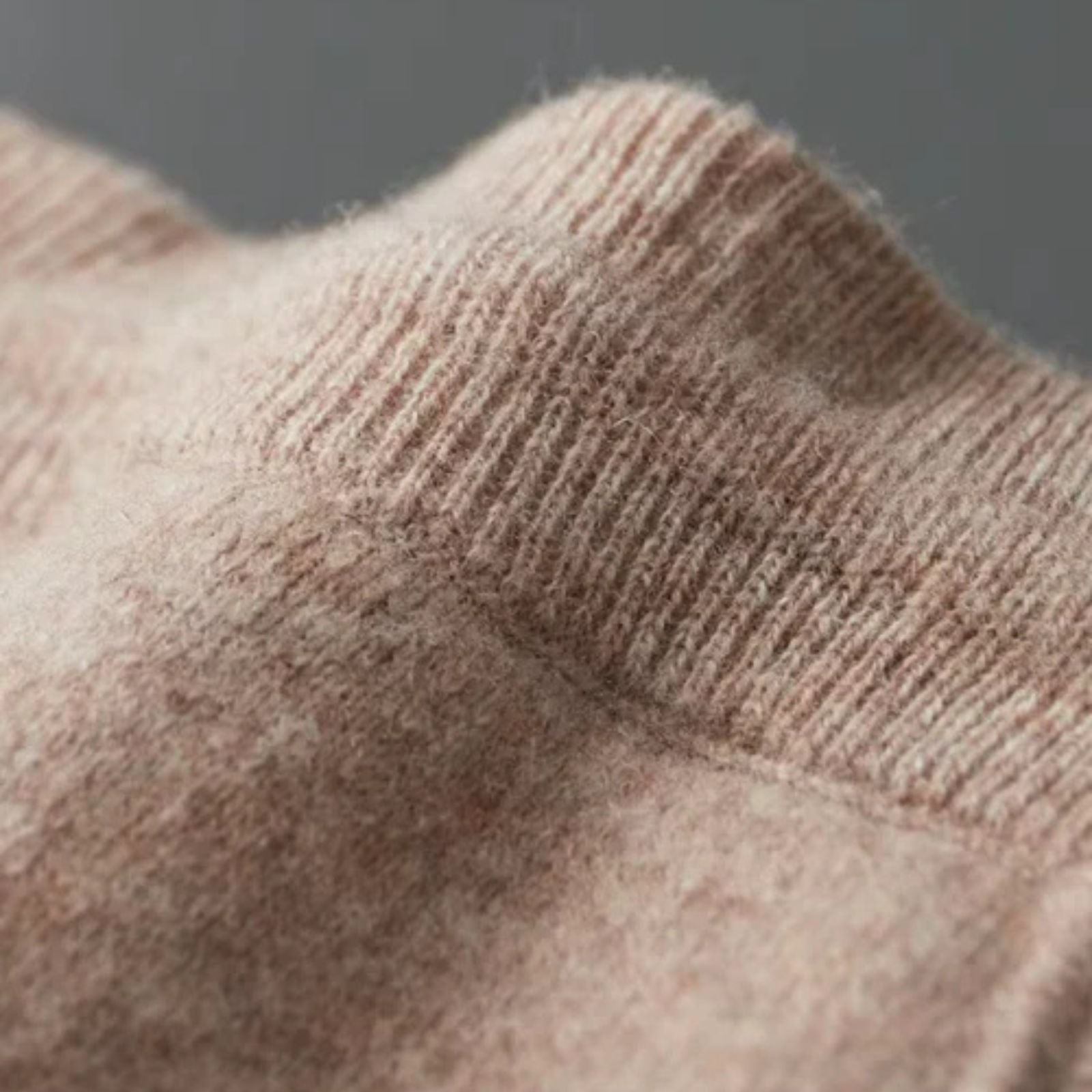 The Verona Merino Wool Savro Set