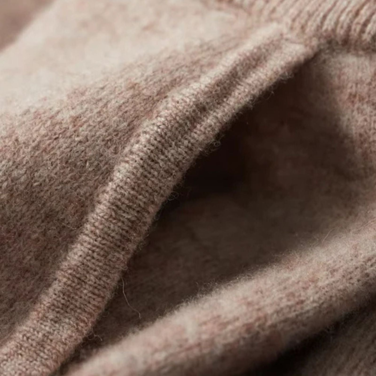 The Bellagio Merino Wool Tivro Set