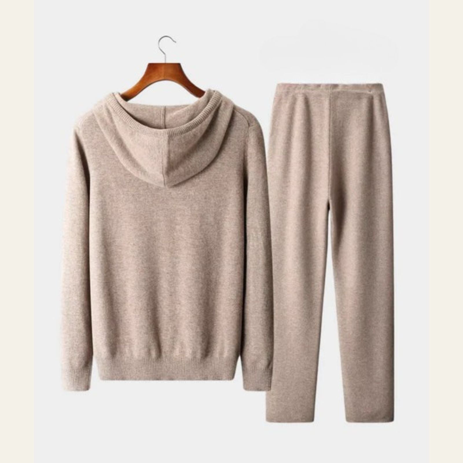 The Verona Merino Wool Savro Set