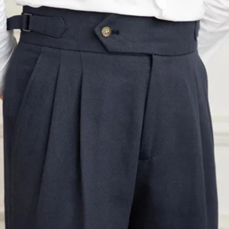 The Palermo Linen Pleated Trouser