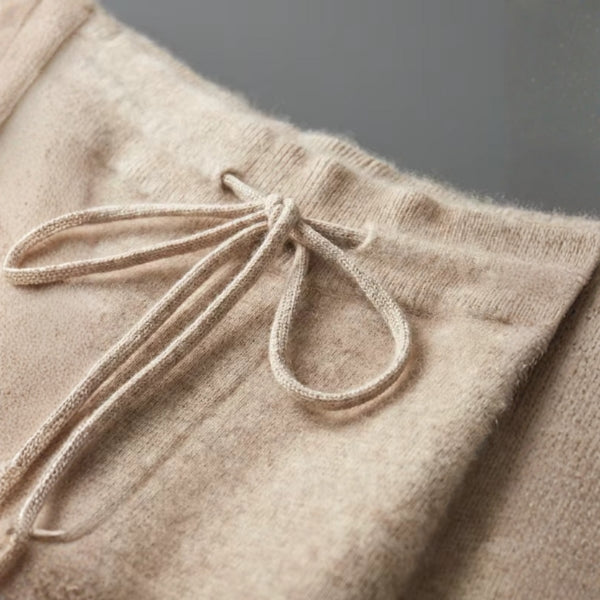 The Cannes Cashmere Leisure Pant