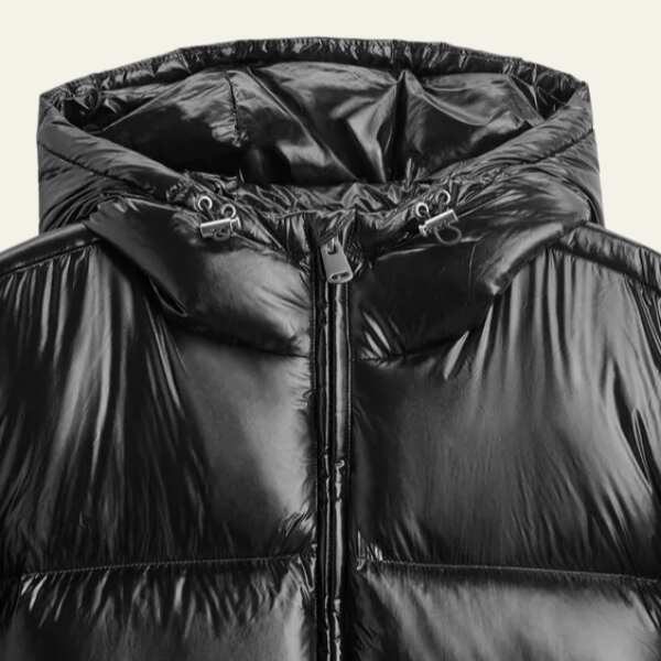 The Val d’Isère Down Puffer Jacket