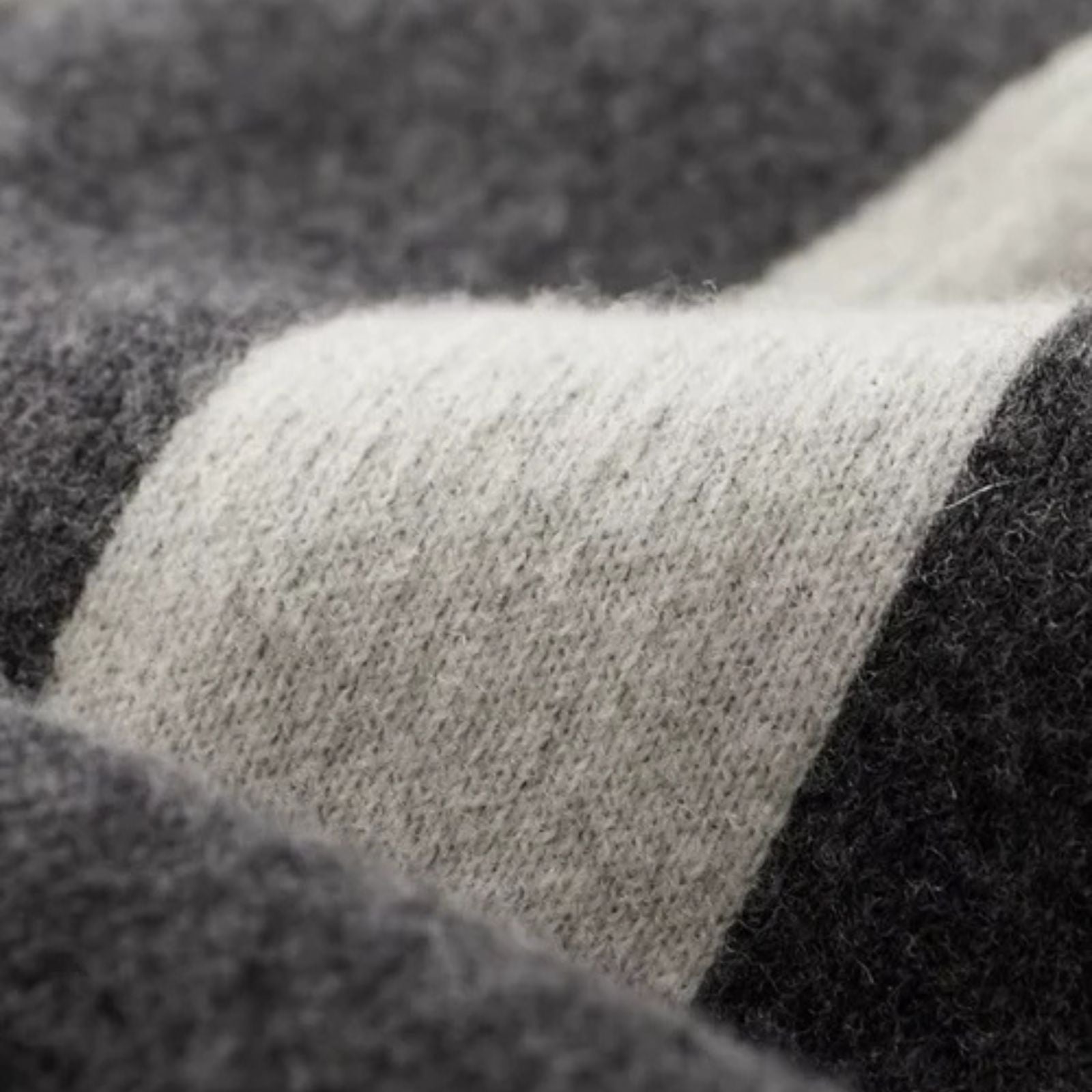 The Vienna Merino Wool Leisure Trouser